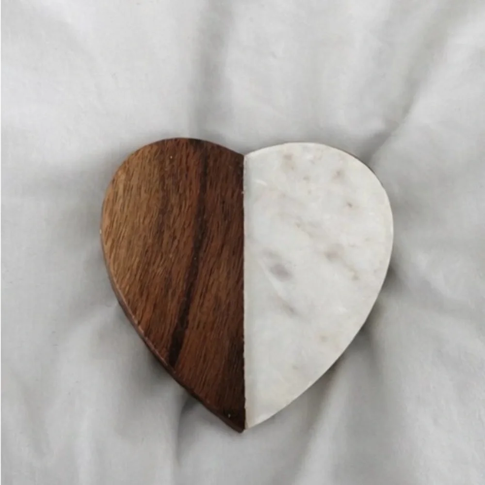 Set of 2 Heart-Shaped Wood and Marble Coaster